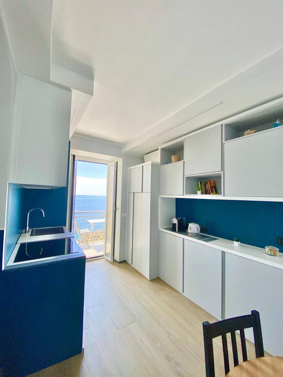 La Scogliera Apartment Stunning Sea View Riomaggiore Esterno foto